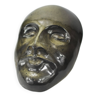Grey mask