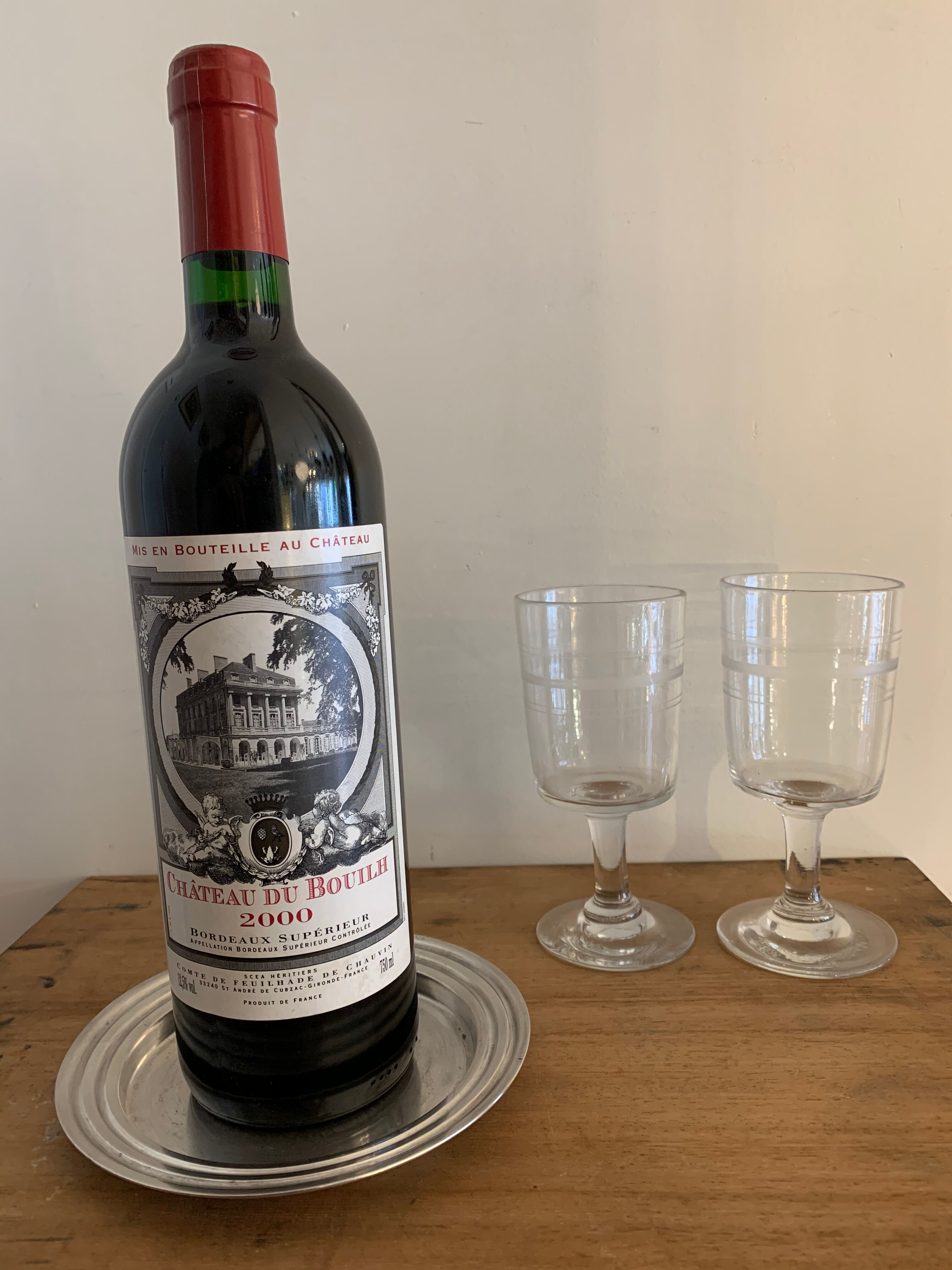 Christofle bottle underside in art deco silver metal