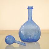Carafe biot blown glass blue