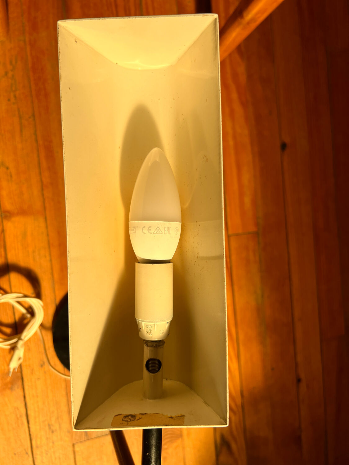 Amilux desk lamp