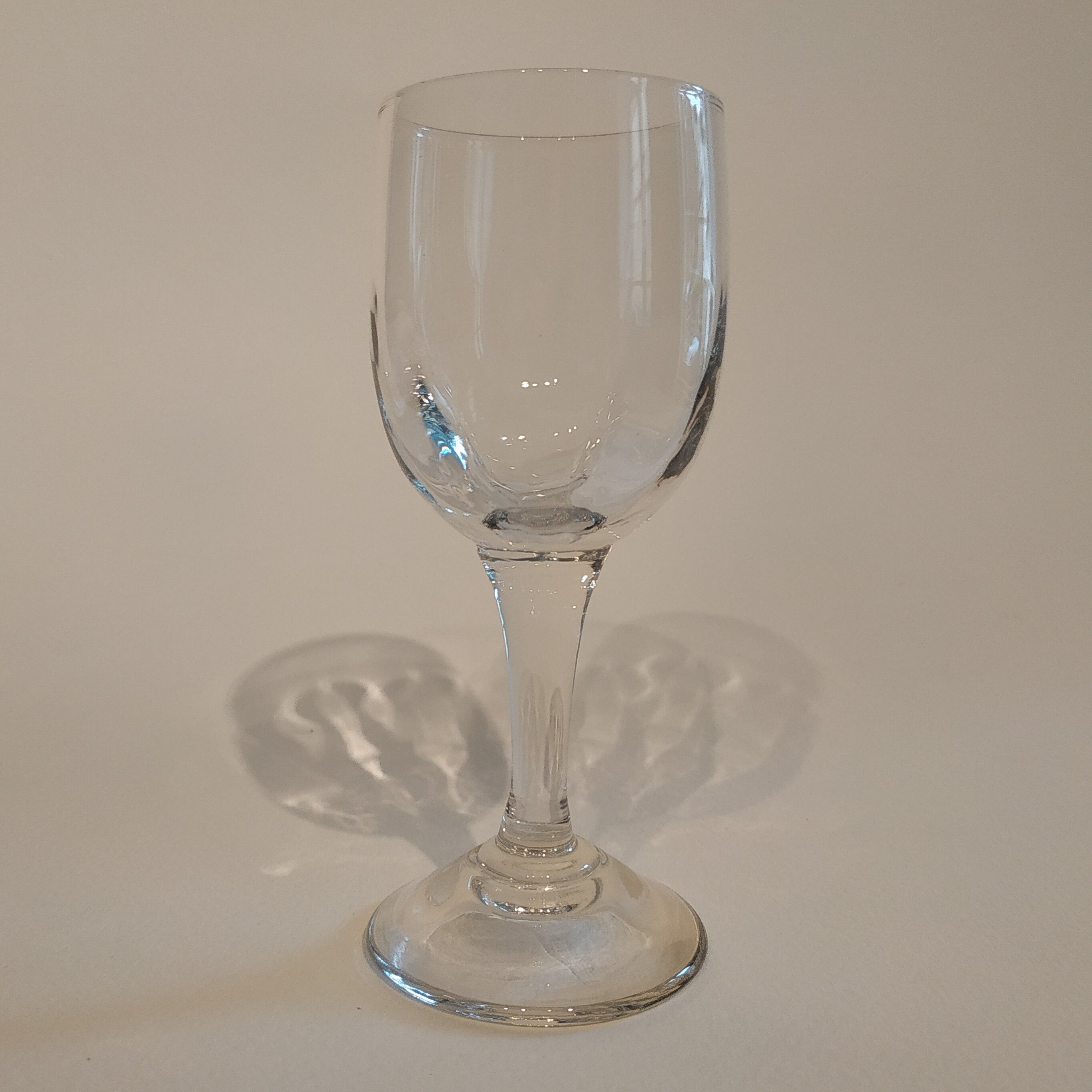 Lot of 8 glasses of bistro blown by hand in the late 1940