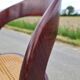 Chaise Baumann gondole en bois et cannage