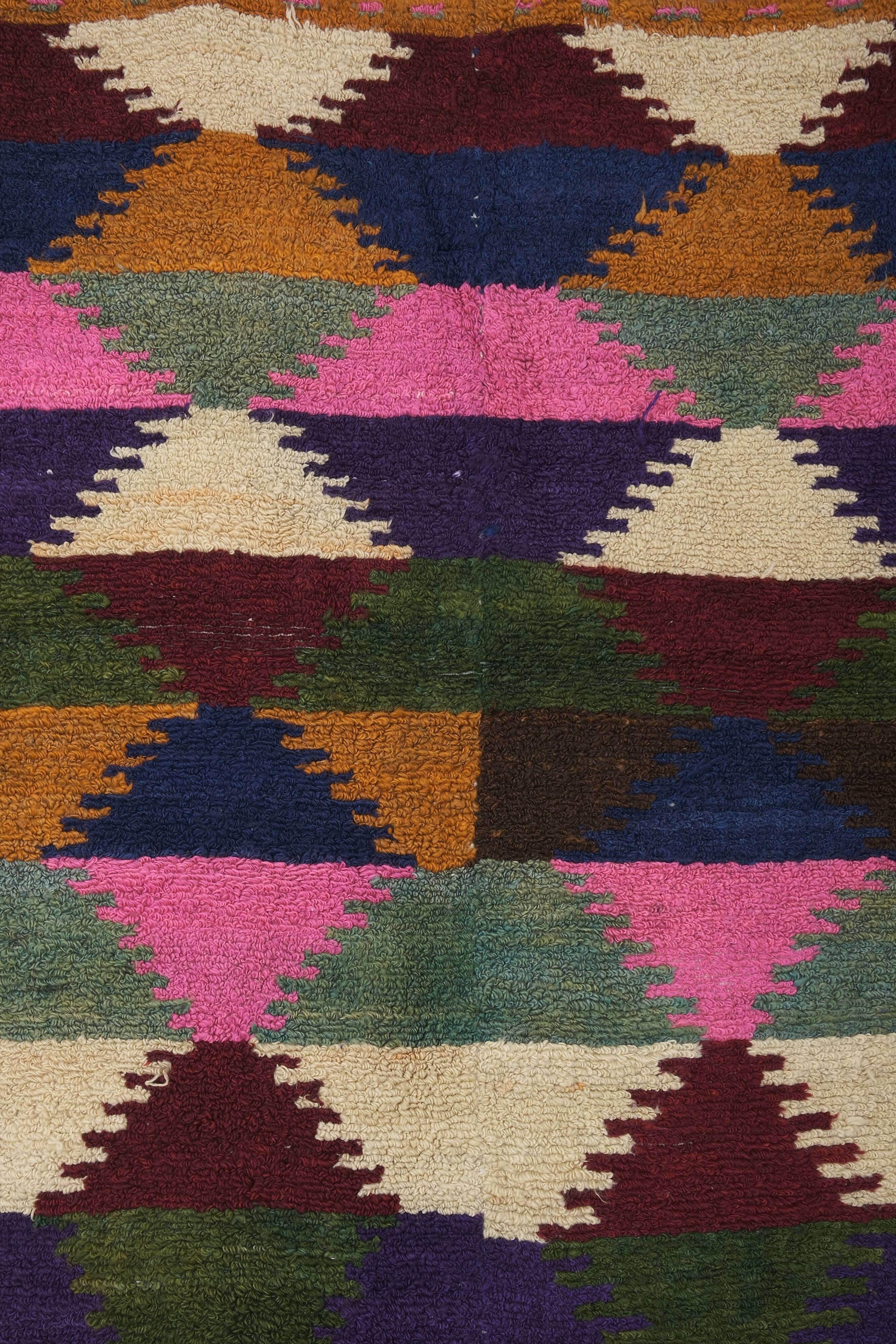 Vintage Turkish Oushak Rug Handwoven 115x145 cm