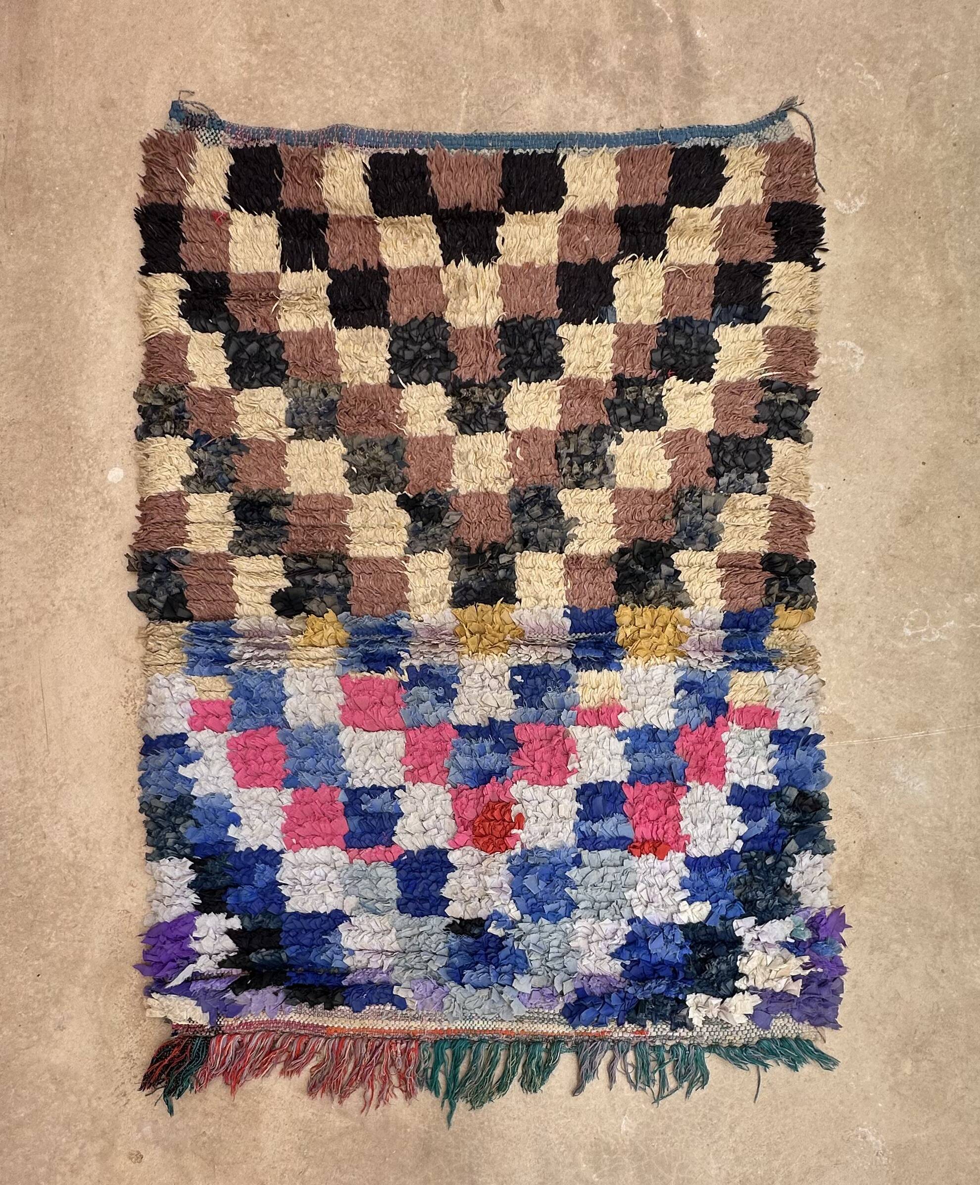 Colorful Boucherouite Berber rug - 93 x 134 cm