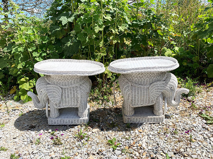 Old white rattan living room: 5 pieces of furniture