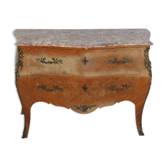 Commode Louis XV en marqueterie bois de rose