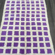 Handmade Berber rug in pure wool, size 150 x 250 cm