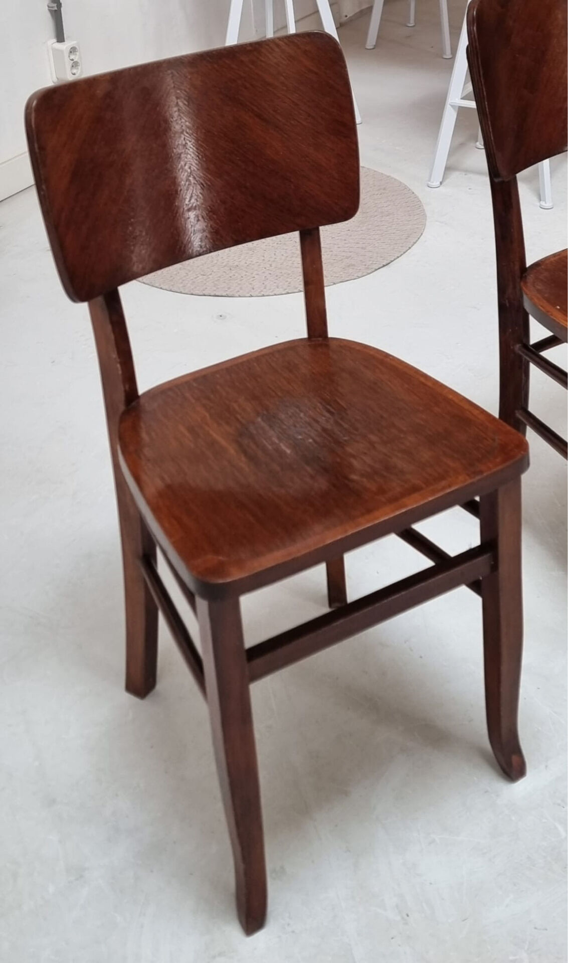 Chaises du milieu du siècle