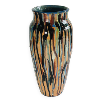 Multi-colored dropper vase, signed NB 2004, 34 cm high.
