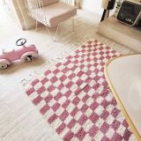 Pink and white checkered Beni Ouarain Berber rug