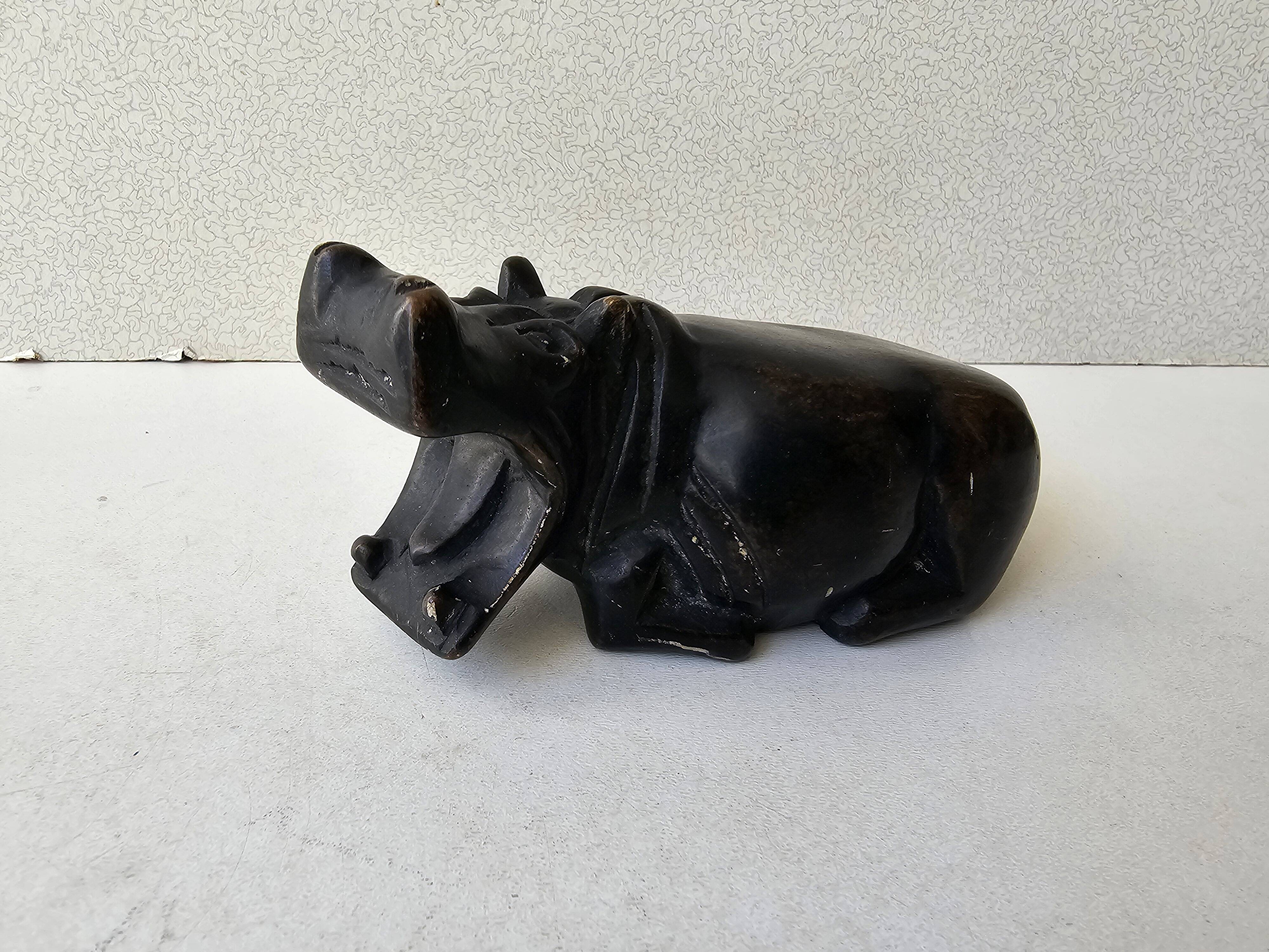 Paperweight Sculpture zoomorphic statuette in stone hippopotamus mouth or