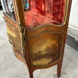 Domed showcase Louis XV style Napoleon III era - Martin varnish - 19th