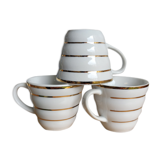 3 tasses à café en porcelaine liserés dorés