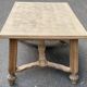 Table à manger extensible Louis XIII décapée en chêne années 50