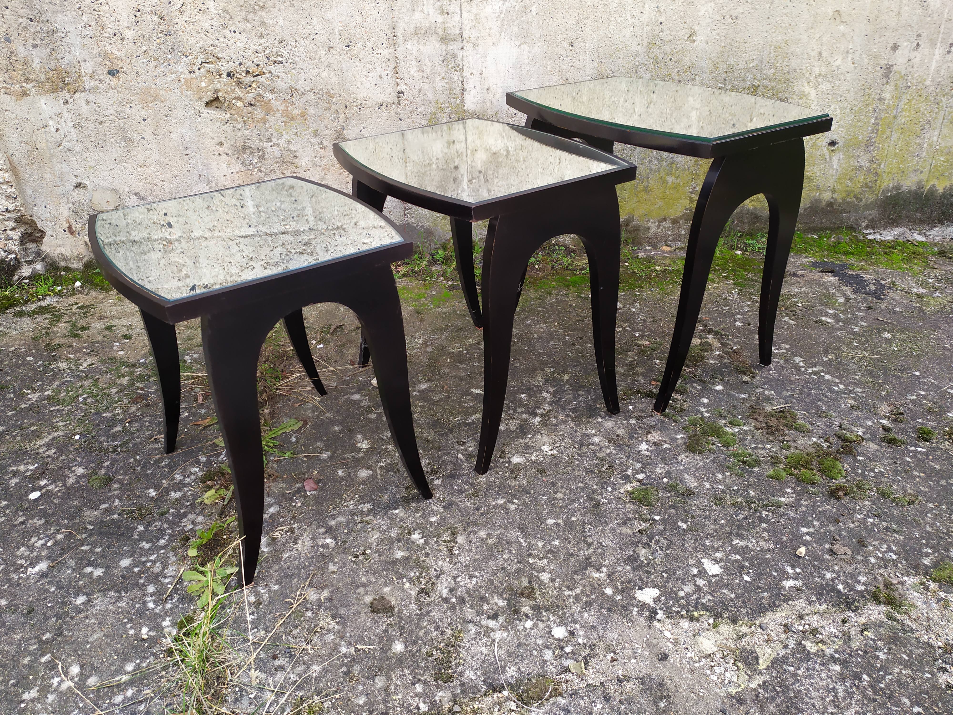 Tables gigognes art déco