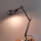 Articulated industrial style desk lamp