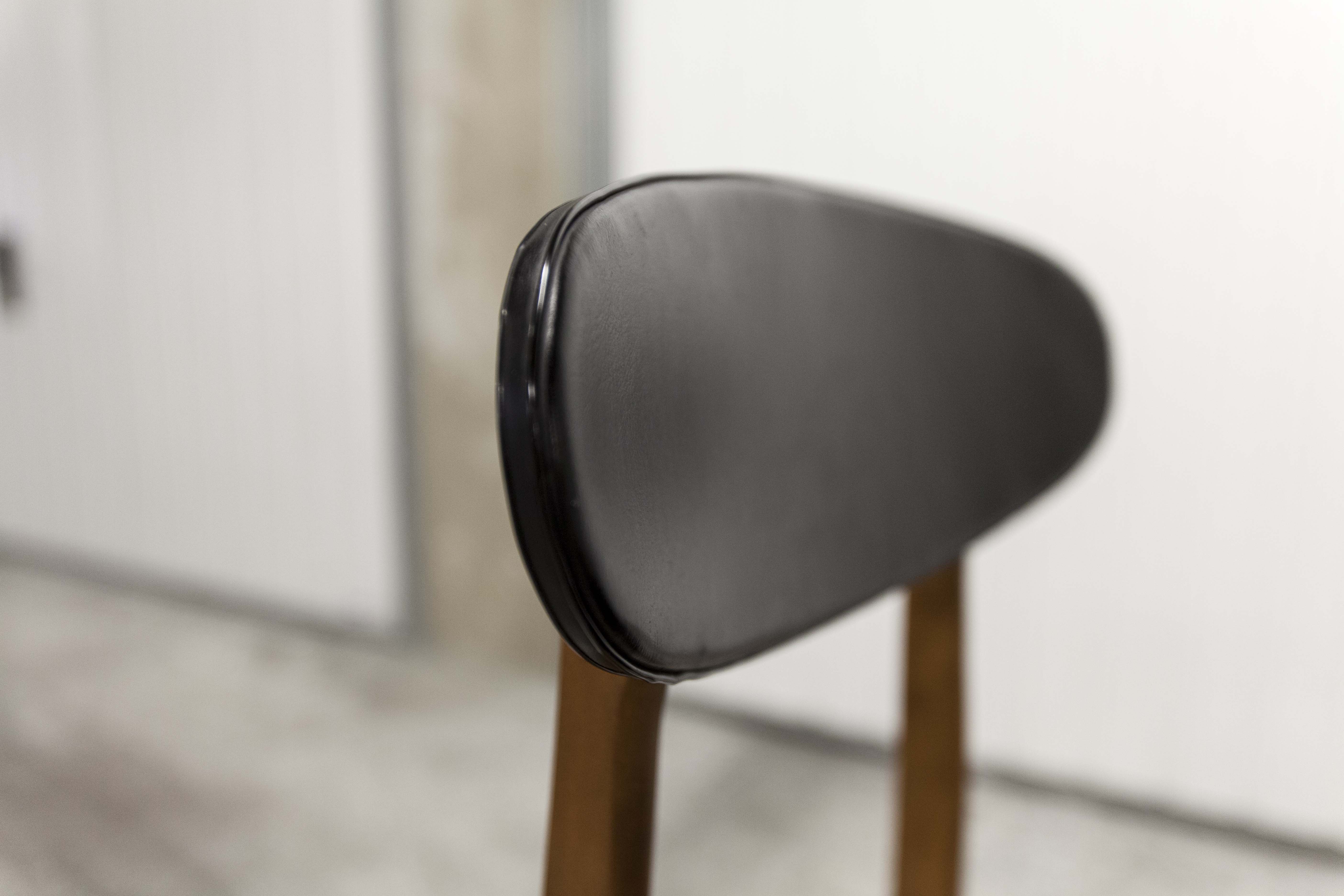 Set of 6 chairs Scandinavian oval back