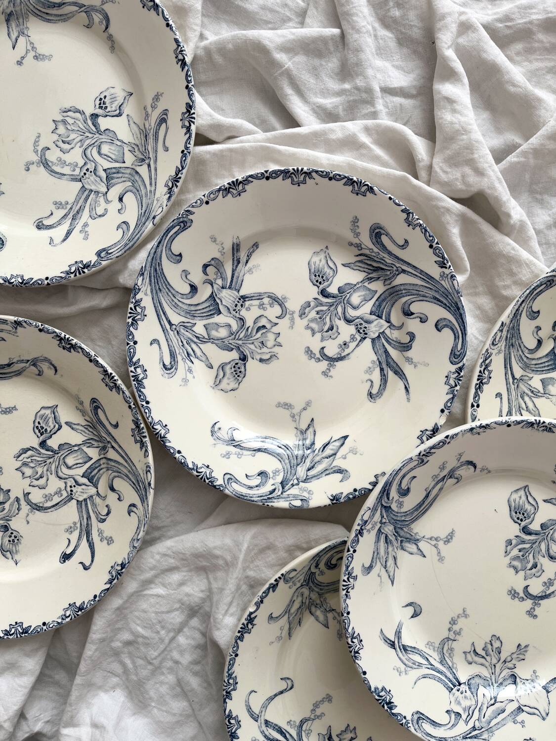 6 “Iris” Clairefontaine ironstone dessert plates