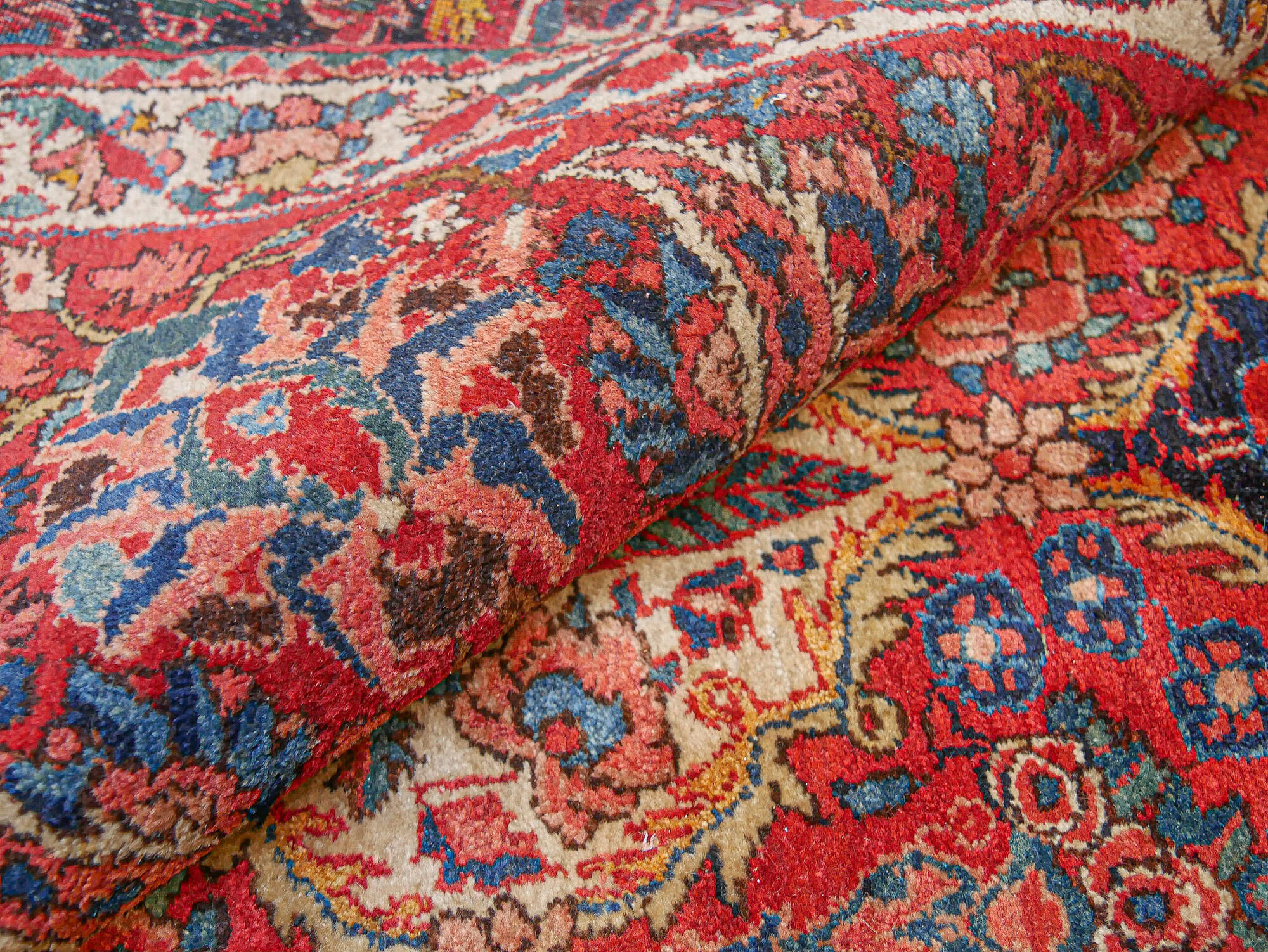 Ancient Persian Oriental rug handmade baktiari 3.00 x 2.07 m