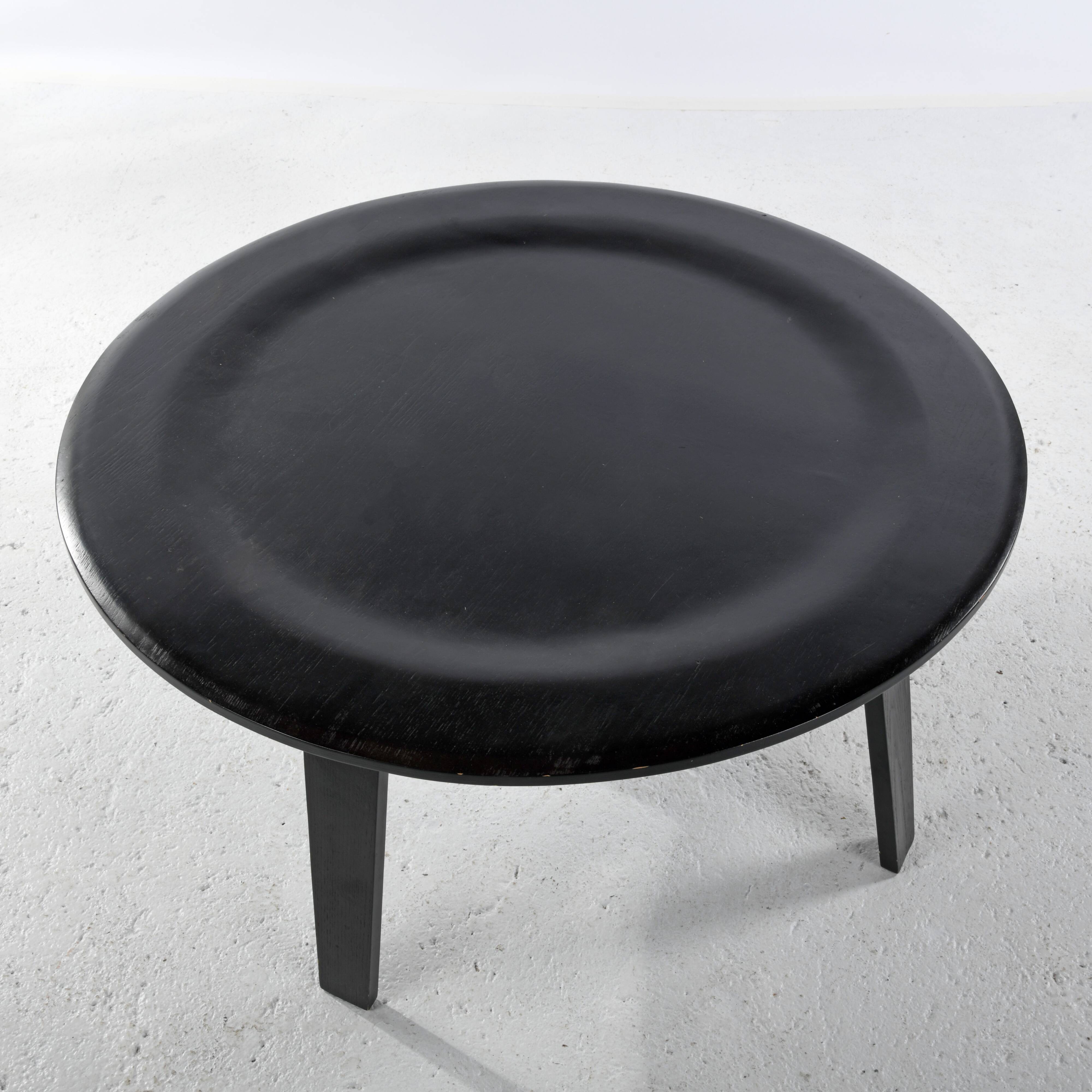 CTW designer coffee table by Ray & Charles Eames