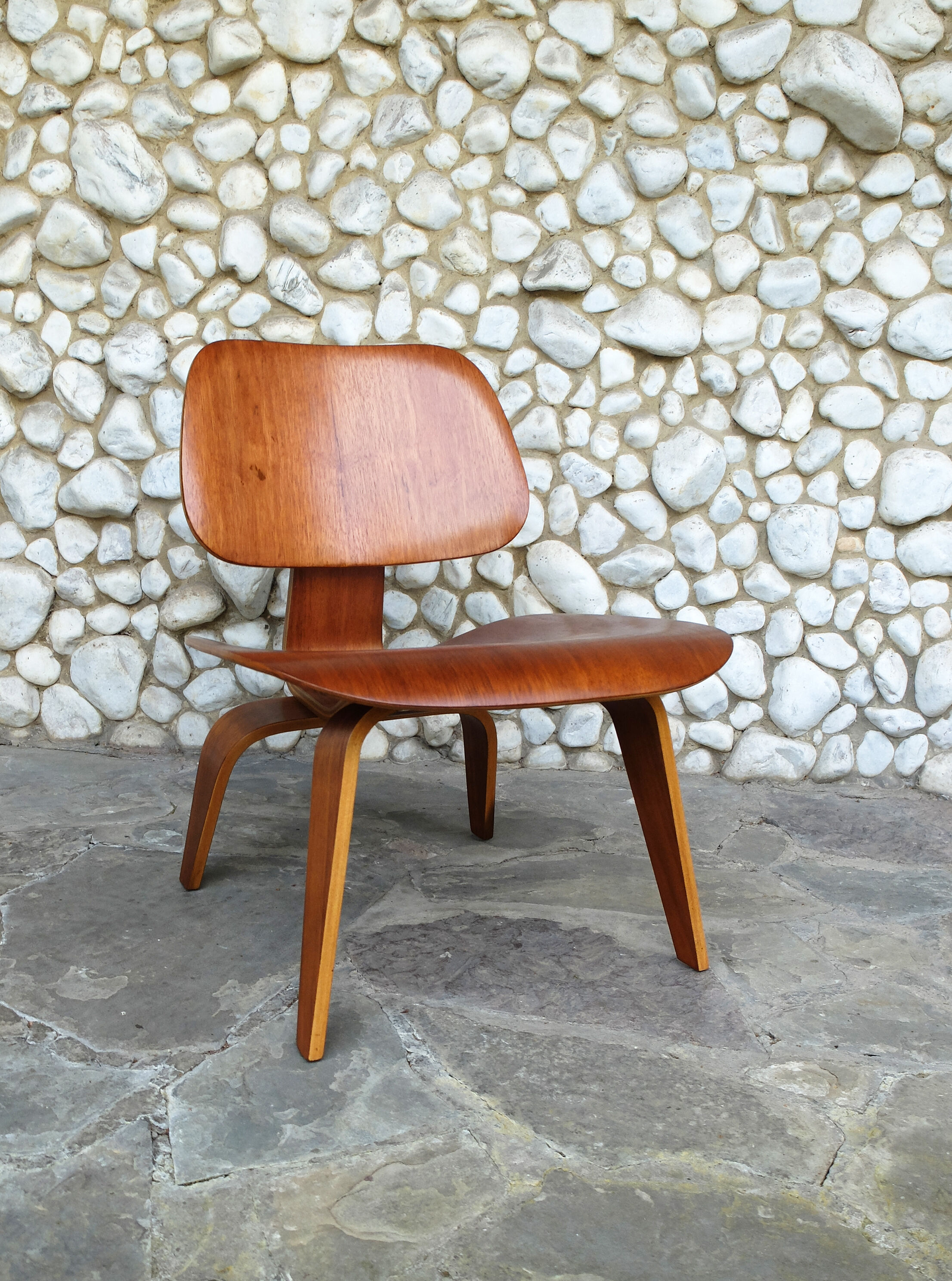 LCW Lounge Chair Walnut by Charles and Ray Eames for Evans / Herman Miller, 1948-49