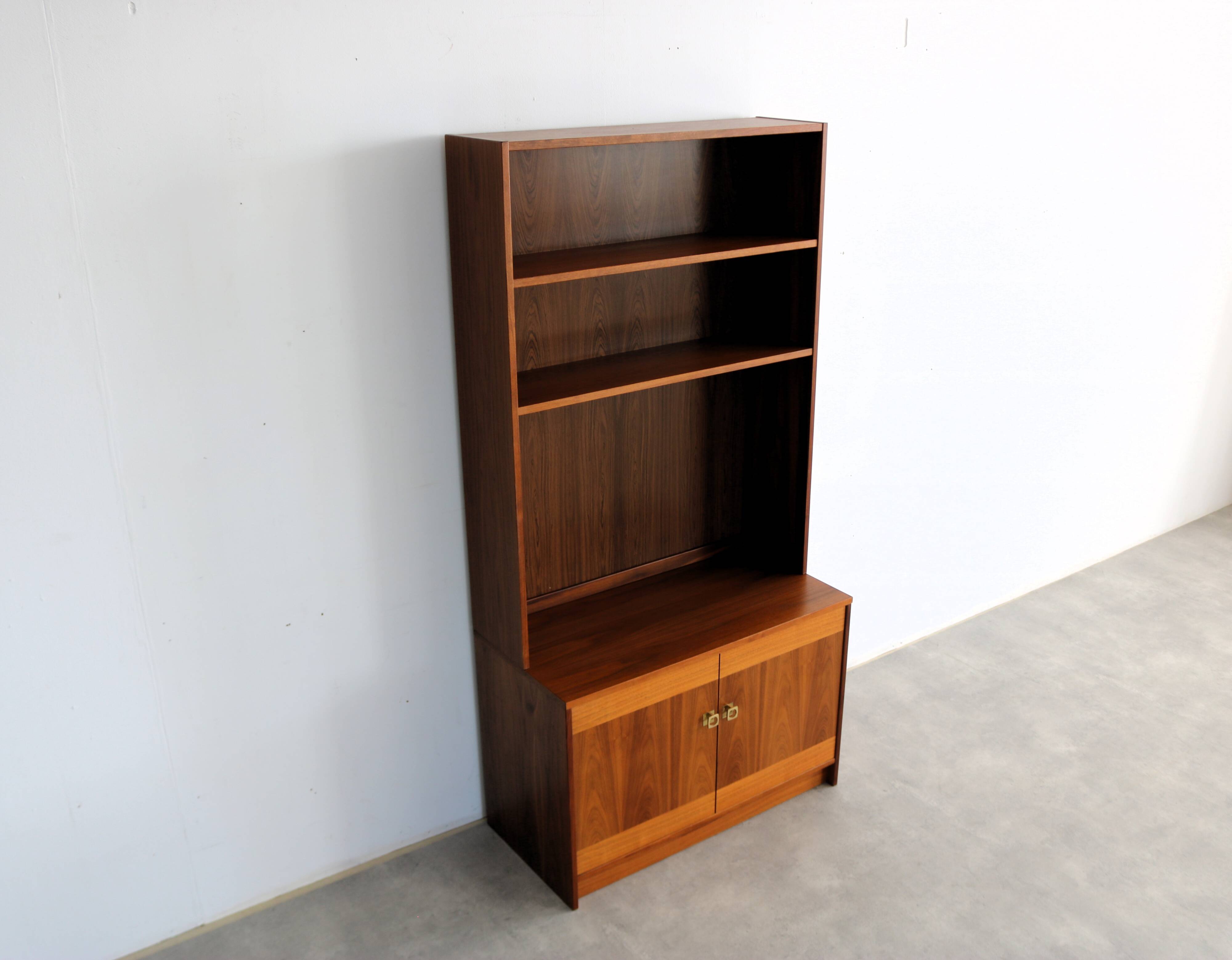vintage wall cupboard | wall unit | 60s | Sweden | Selency
