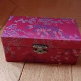 Red Chinese box