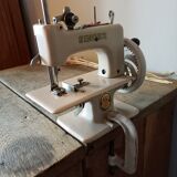 Sewing machine toy vintage Baby Singer 1950 1960