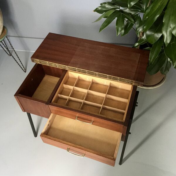 Travailleuse moderniste / boîte à couture 1960