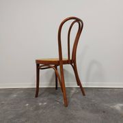 Chaise N.18 en bois courbé années 1980