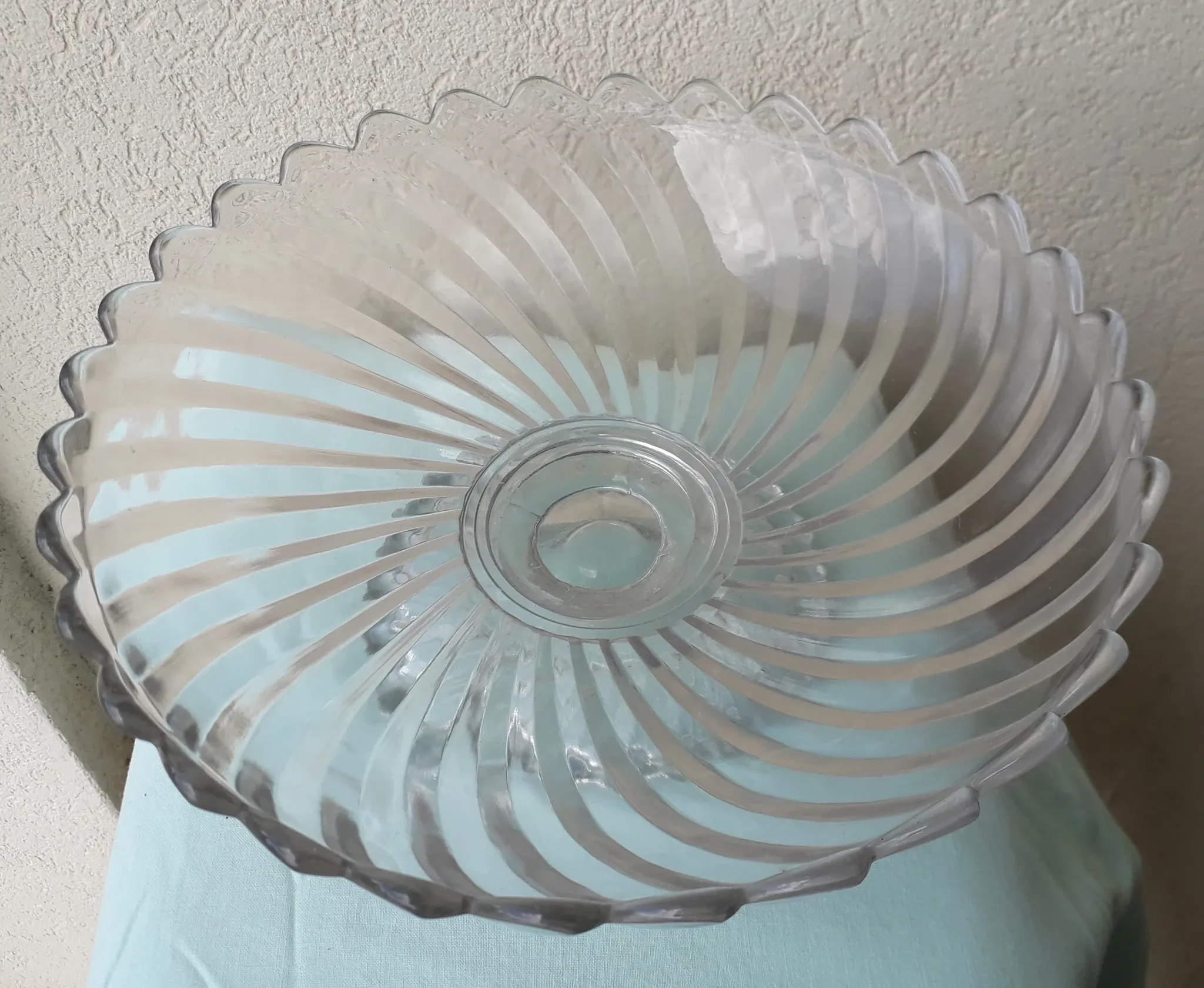 Glass compote Portieux