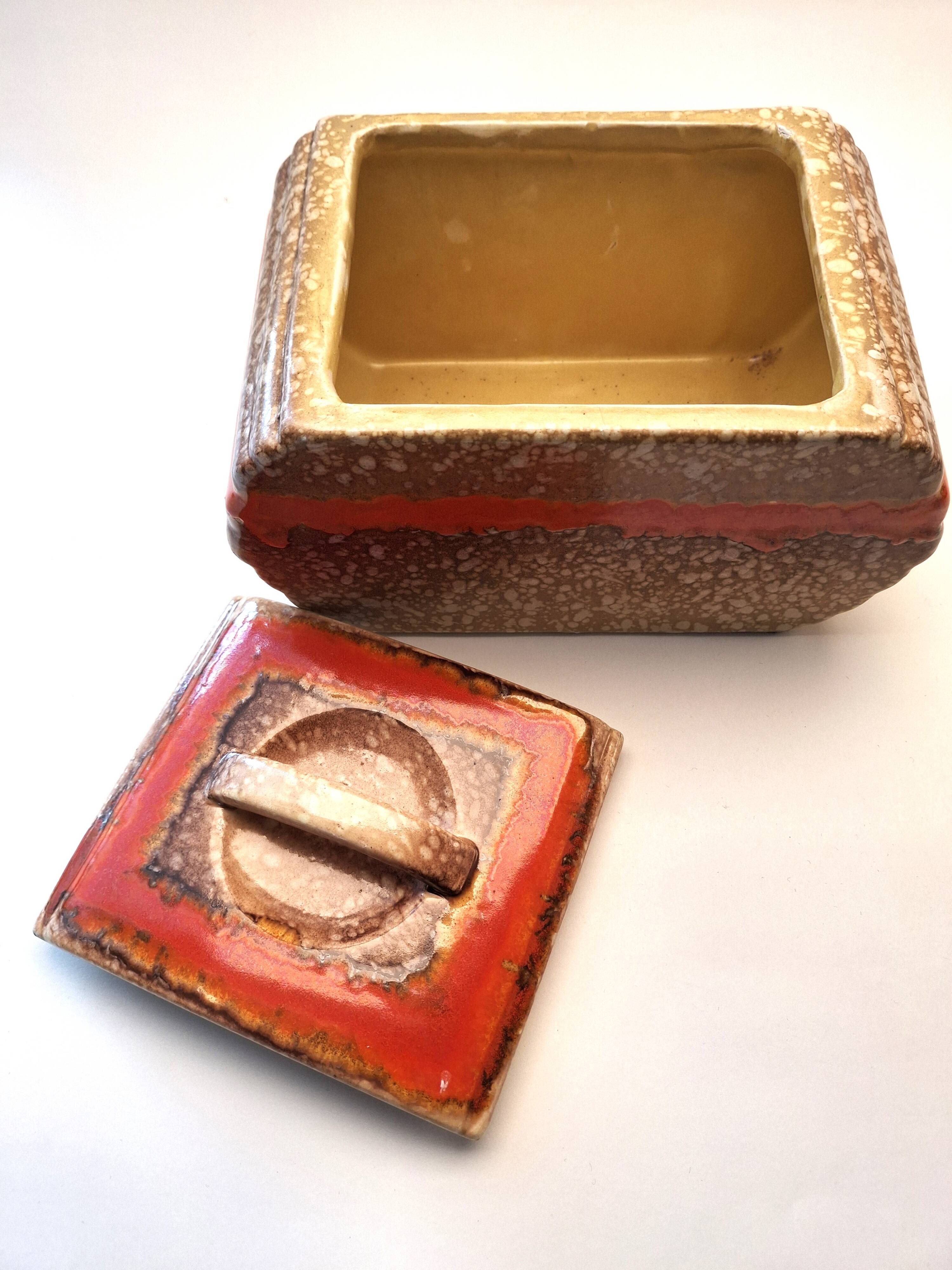 Vintage Art Deco Ceramic Cookie or Candy Jar (1930s)