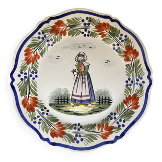 Henriot Quimper ceramic plate
