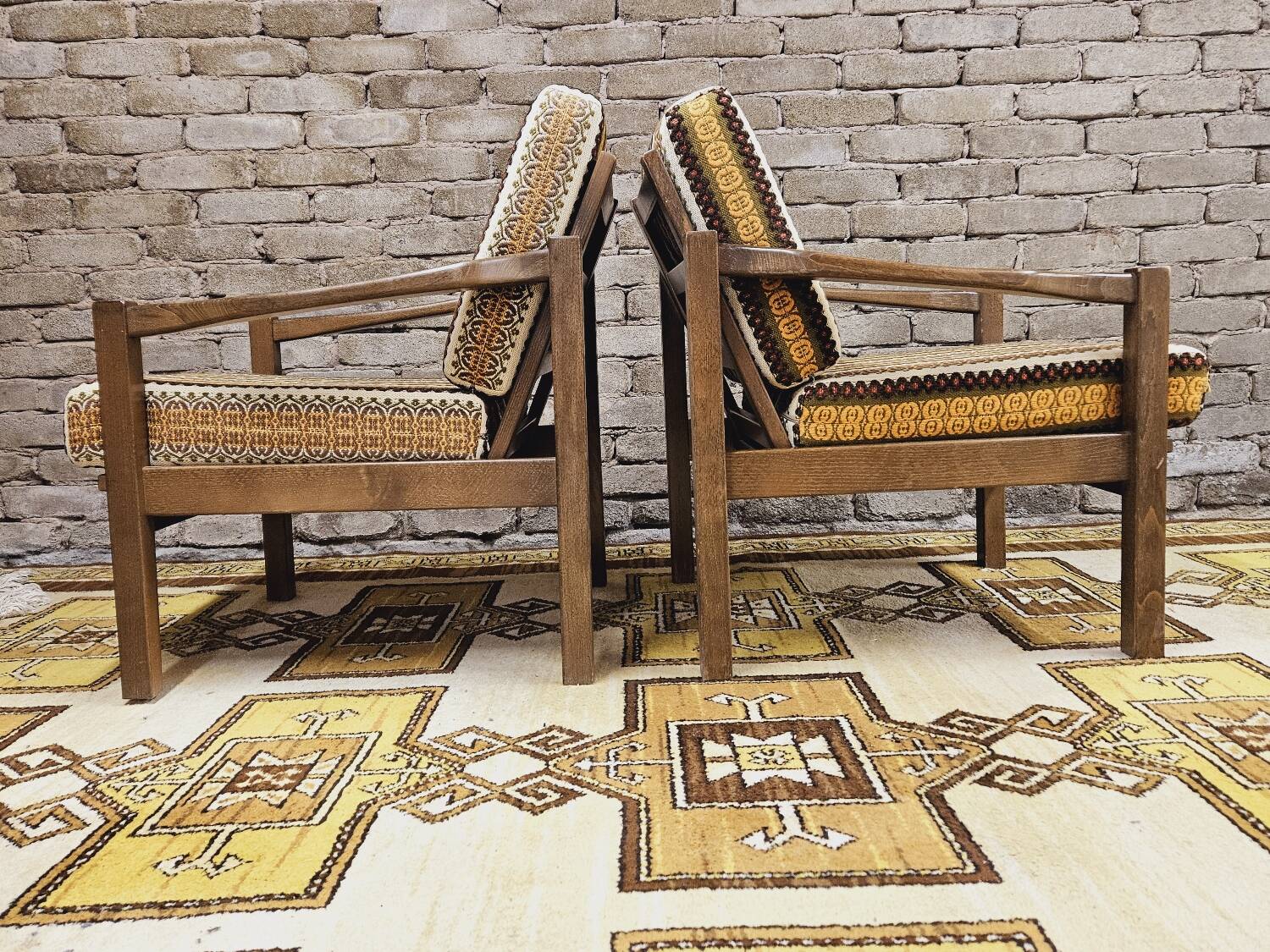 Pair of vintage Scandinavian armchairs with 2 Ottoman stools 1970