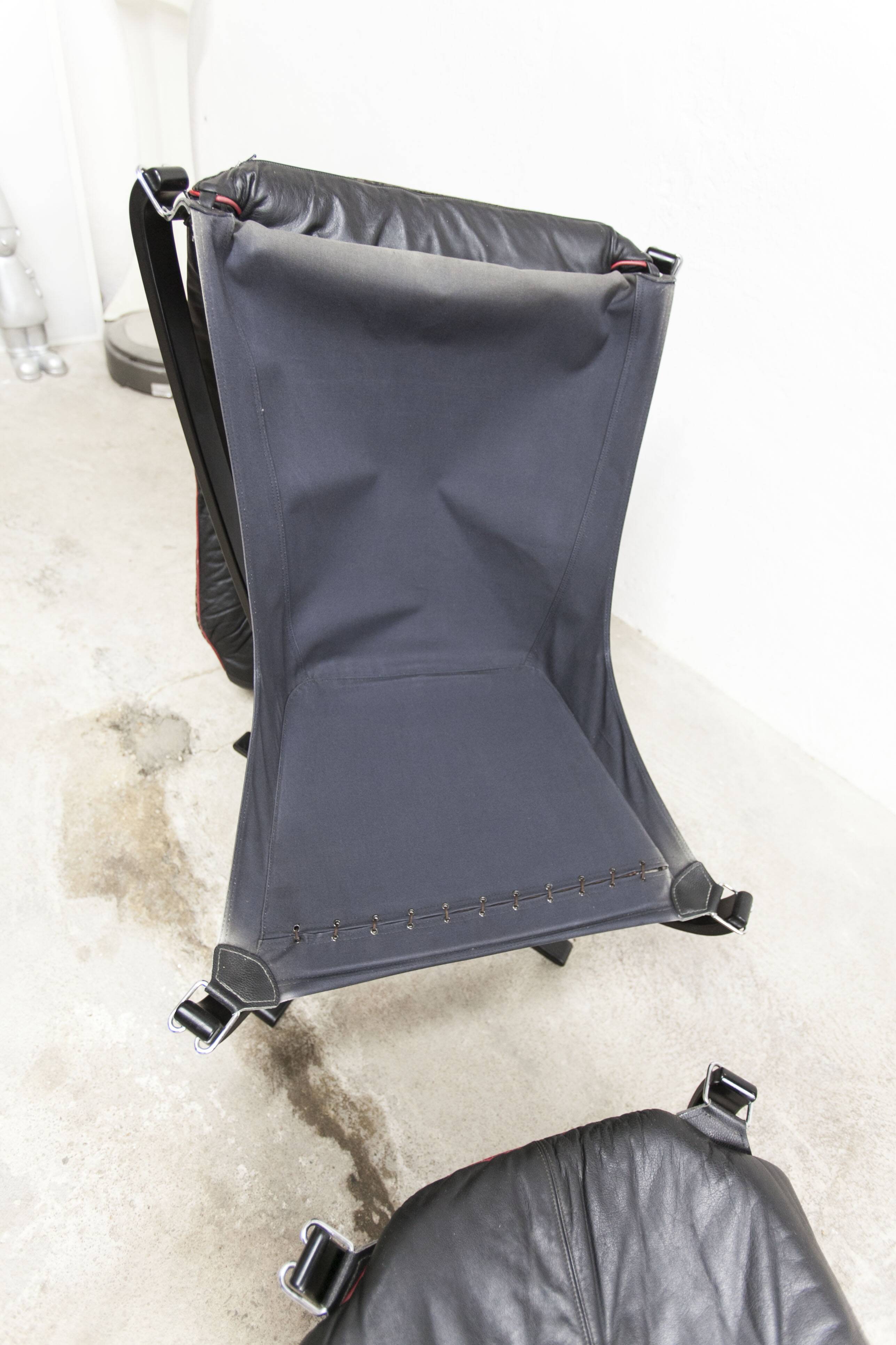 Set of armchair + ottoman viking p97 by Sigurd Russell for Poltrona Frau