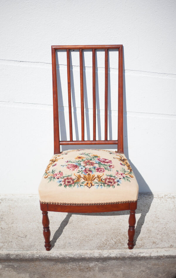 Chaise de nourrice bois avec assise tapisserie