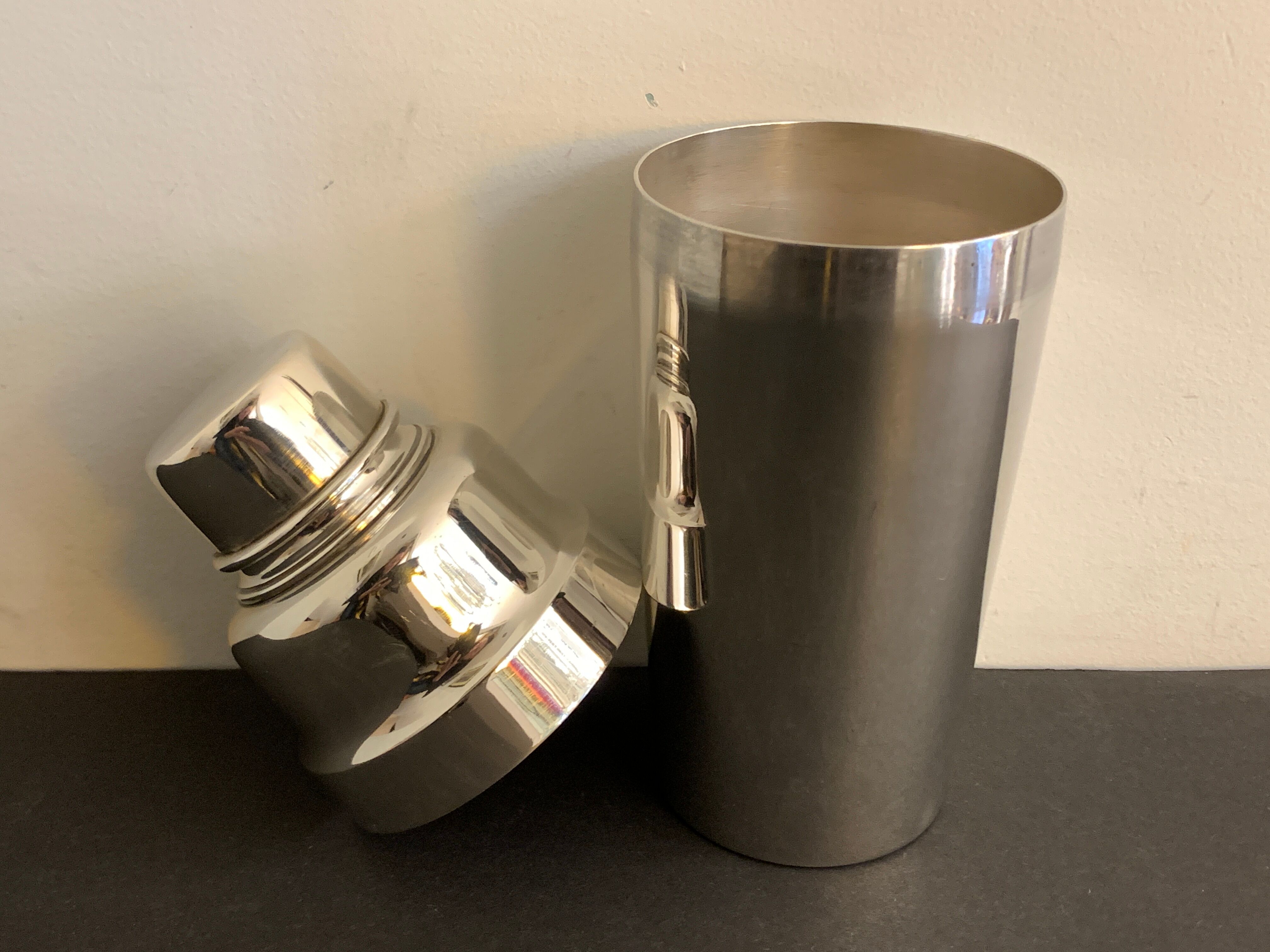 Shaker Christofle in silver metal