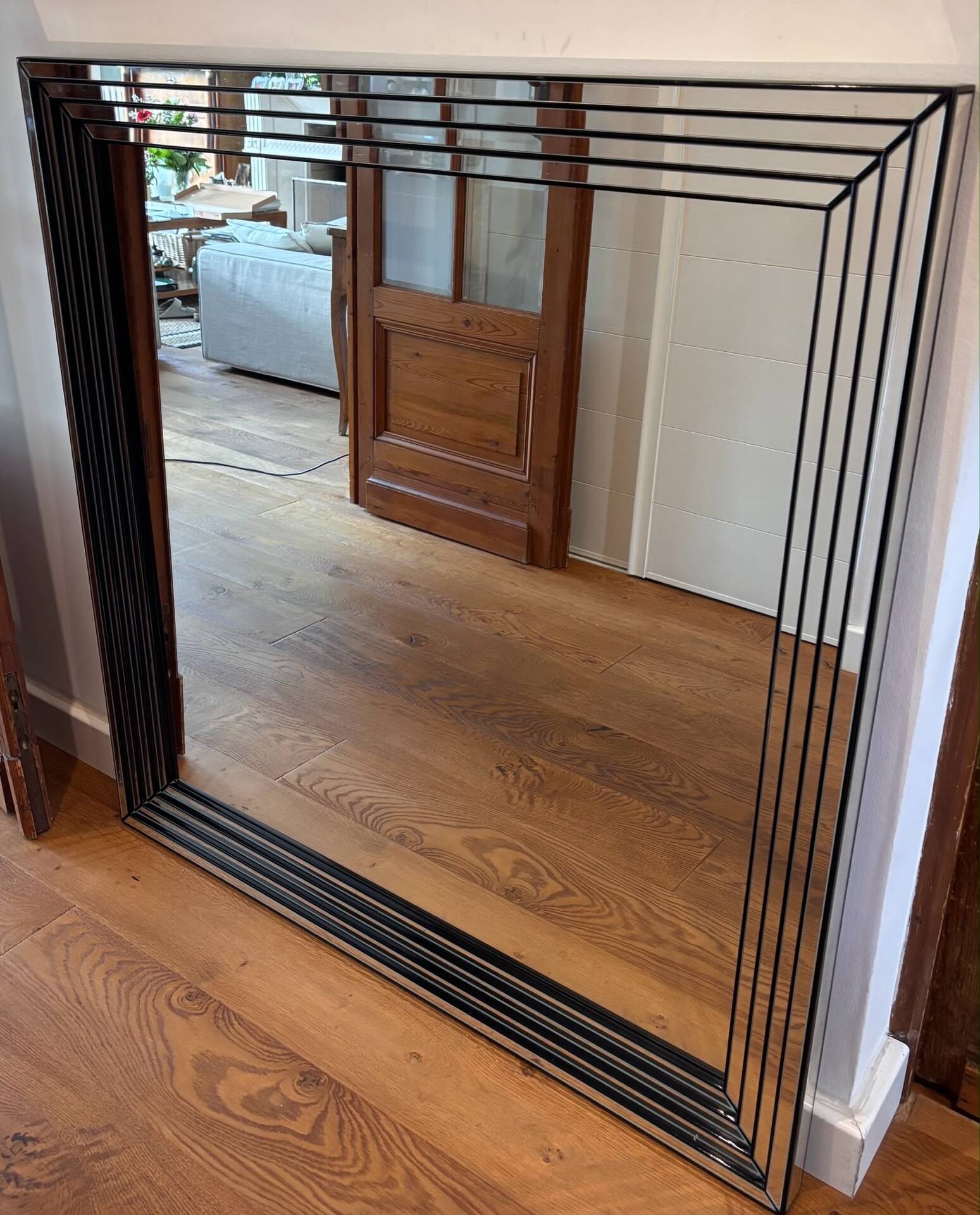 Large numbered Deknudt mirror