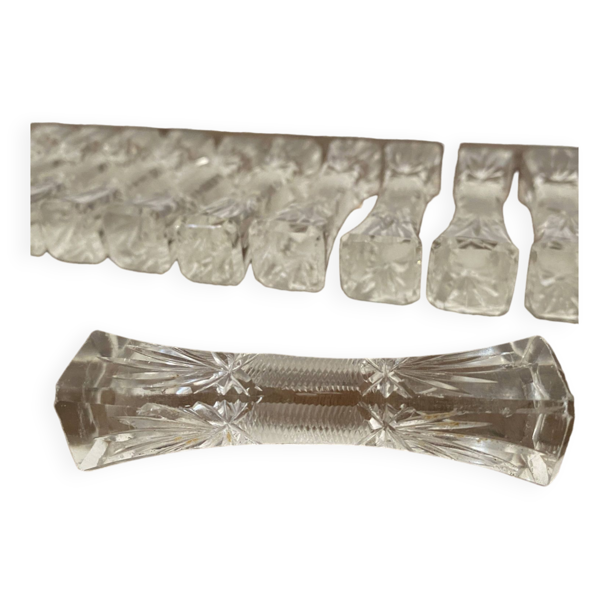 12 vintage knife holders in cut crystal, "candy", "butterfly" shape
