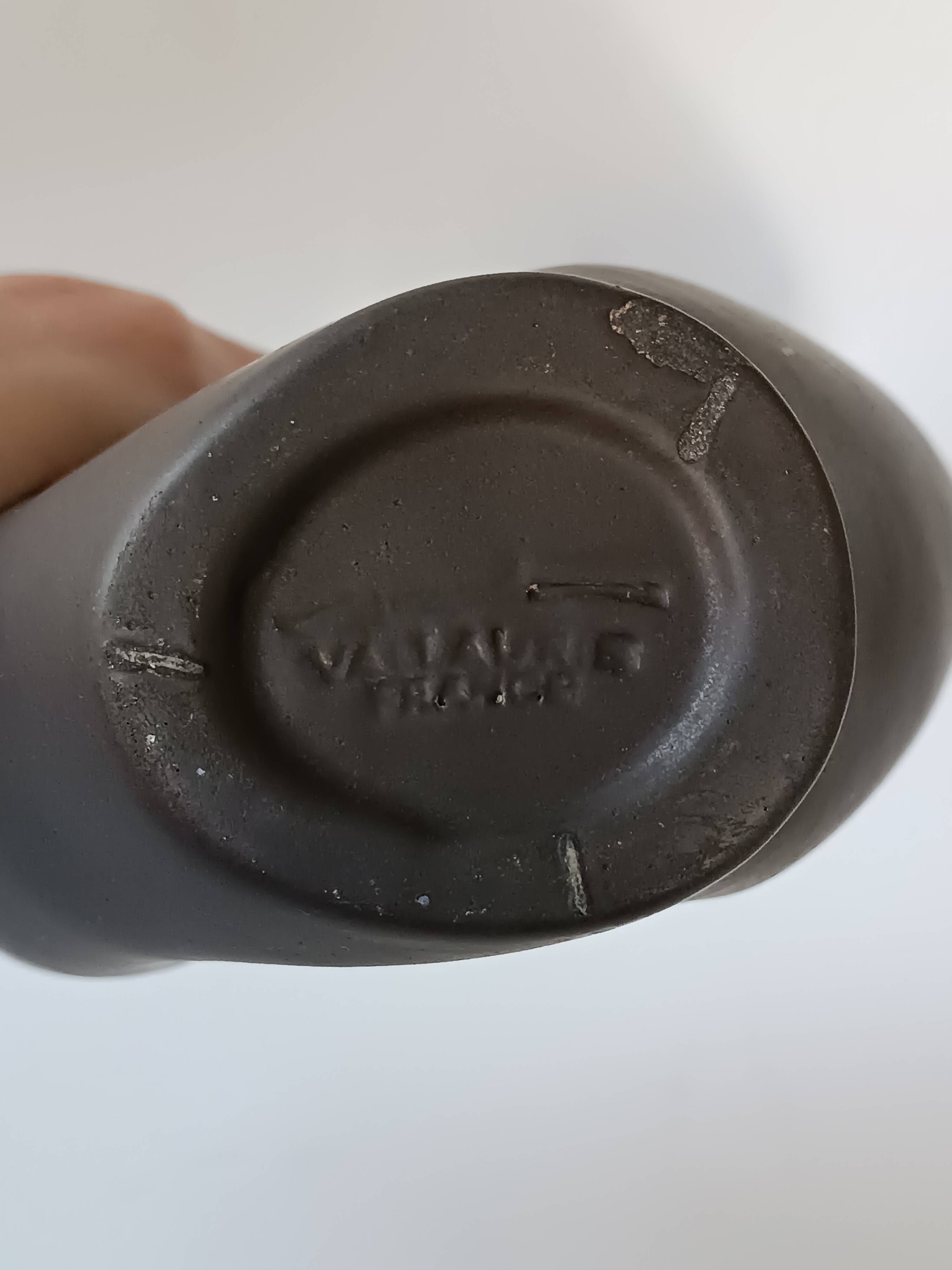 Free-form anthracite grey ceramic vase, Louis Giraud, Vallauris