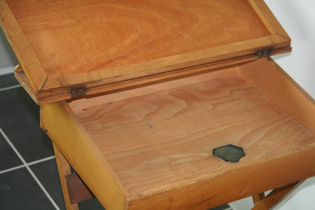 Folding children's desk and chair set