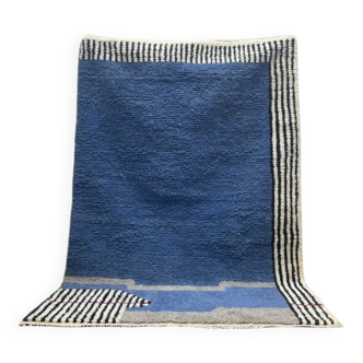 Handmade wool rug, size 150 x 350 cm