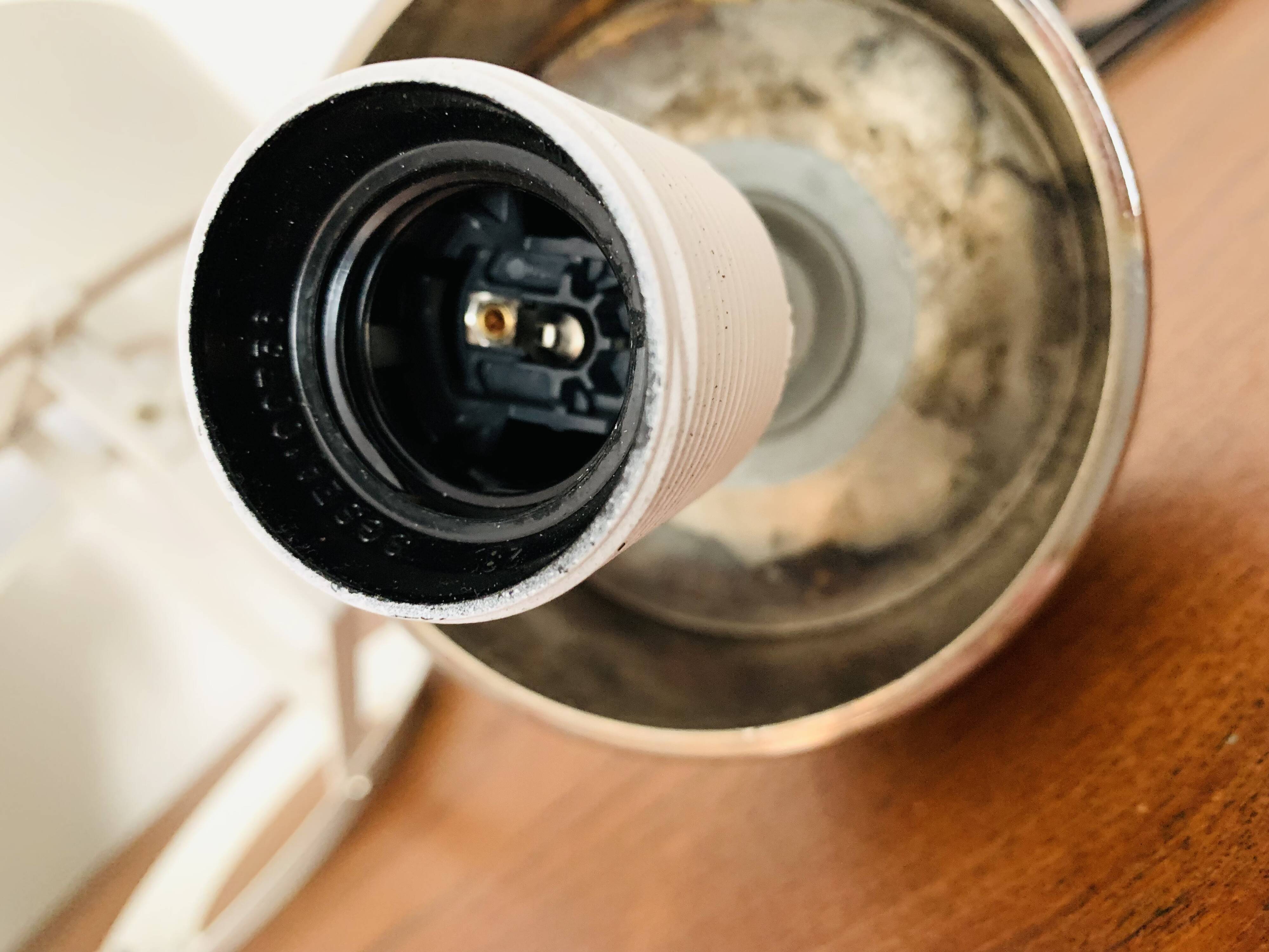 Suspension chromée de Doria