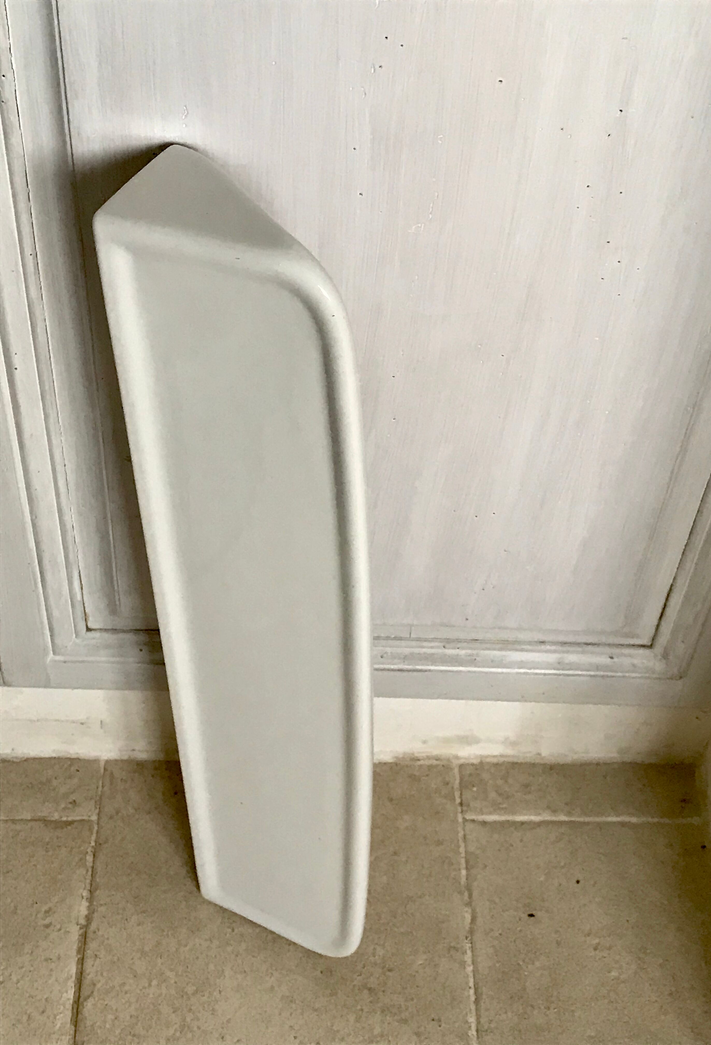 Vintage enamelled ceramic shelf