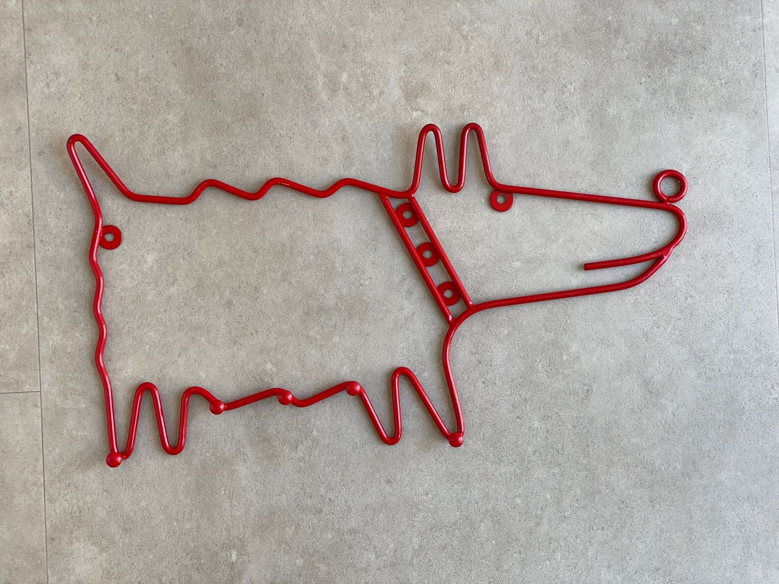 Vintage wall mounted wire metal dog coat rack / hooks / wall deco