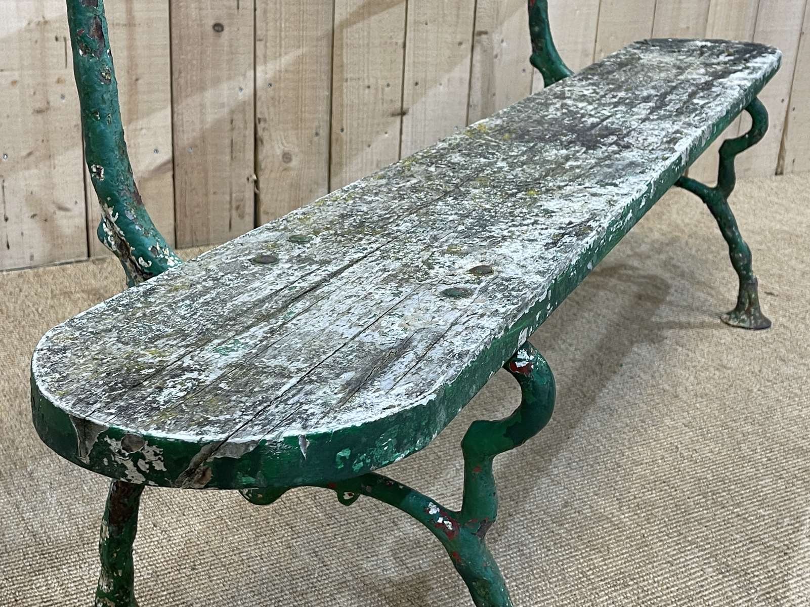 Garden bench of the early twentieth century cast iron and teak