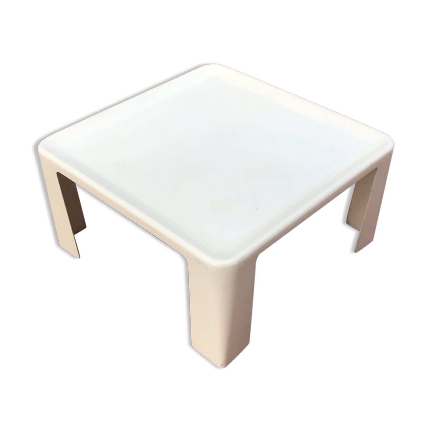 Amanta table by Mario Bellini edition C&B Italia 1969