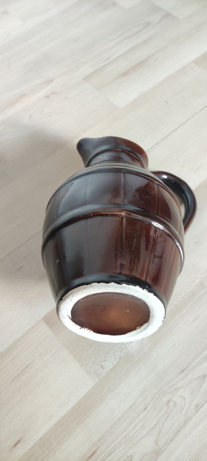 Small pitcher jug Grignan brown imitation barrel