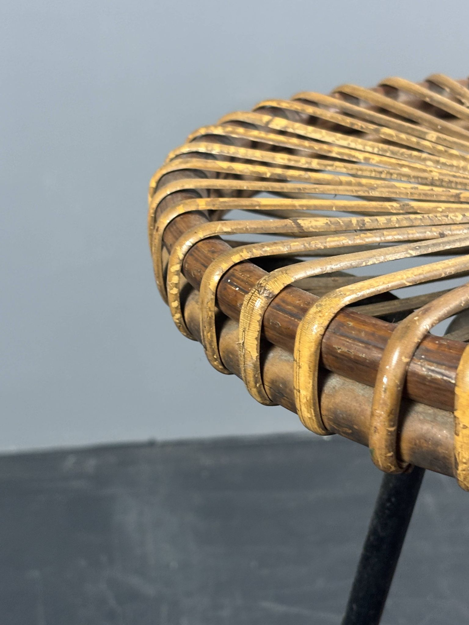 Tabourets de bar en rotin et bambou néerlandais des années 1950 par Rohé Noordwolde.
