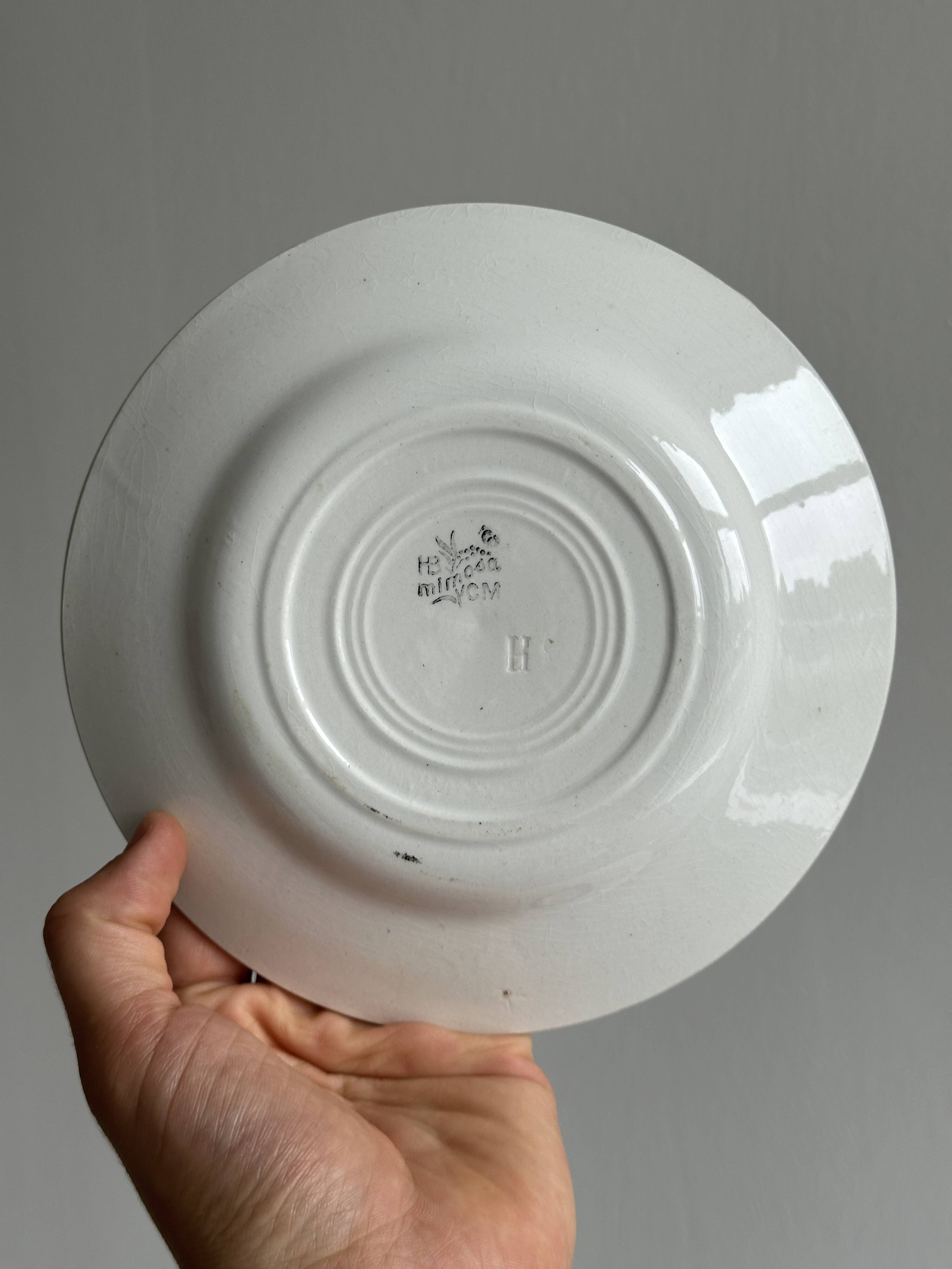 4 ironstone dessert plates